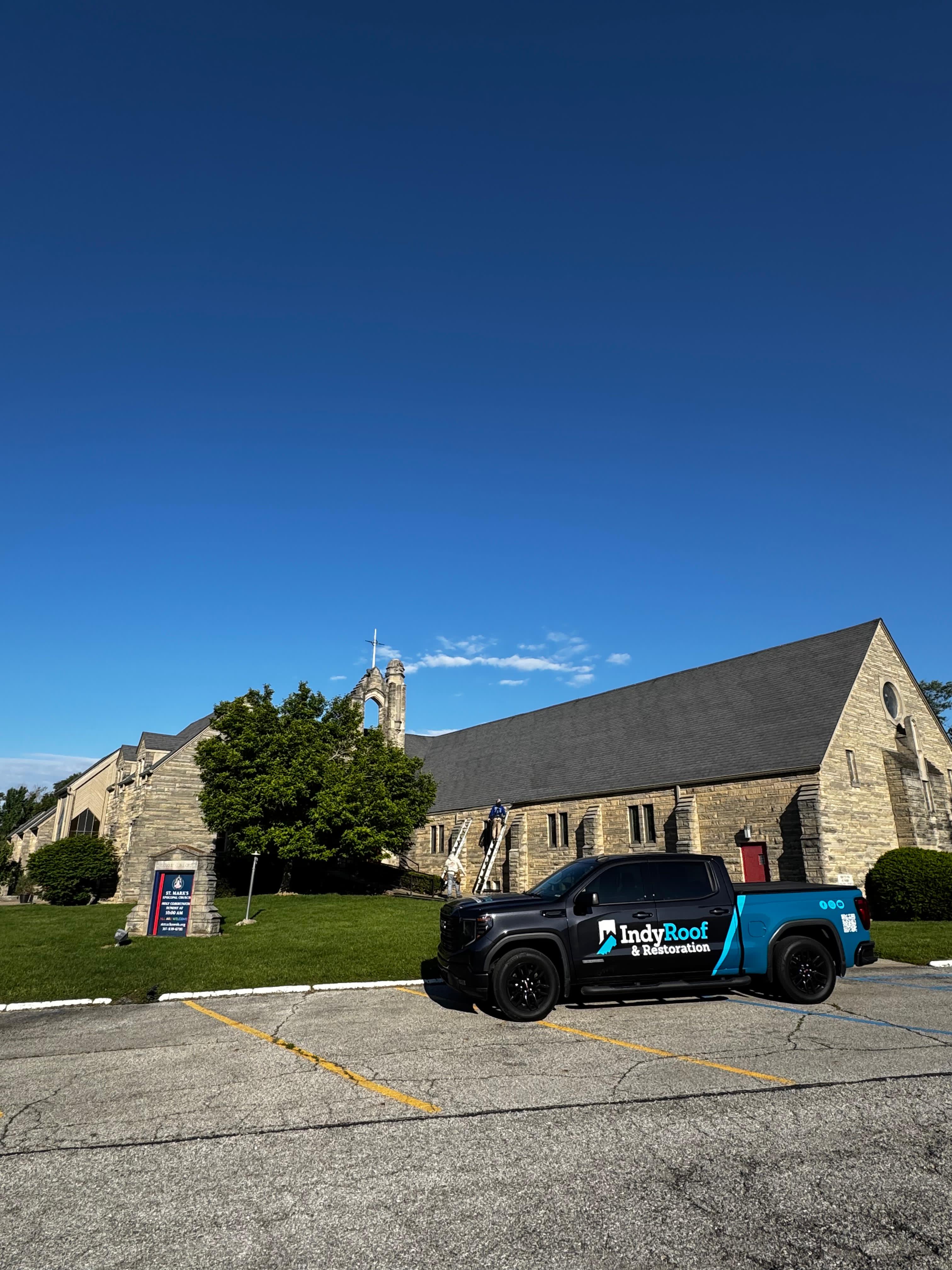 Roof Replacement Mount Comfort: Cost and Free Estimate